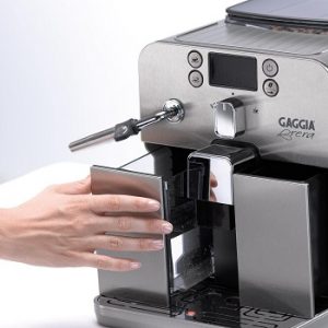 Gaggia-Brera-front-loaded-water-reservoir-and-dreg-box